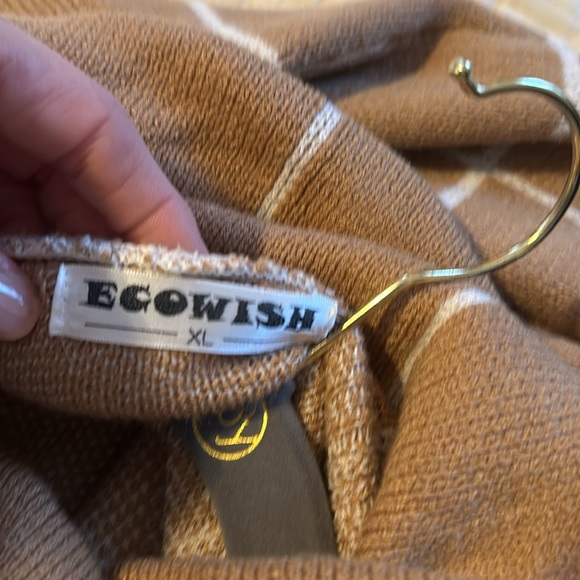 Xl cowl neck sweatet - Picture 2 of 2